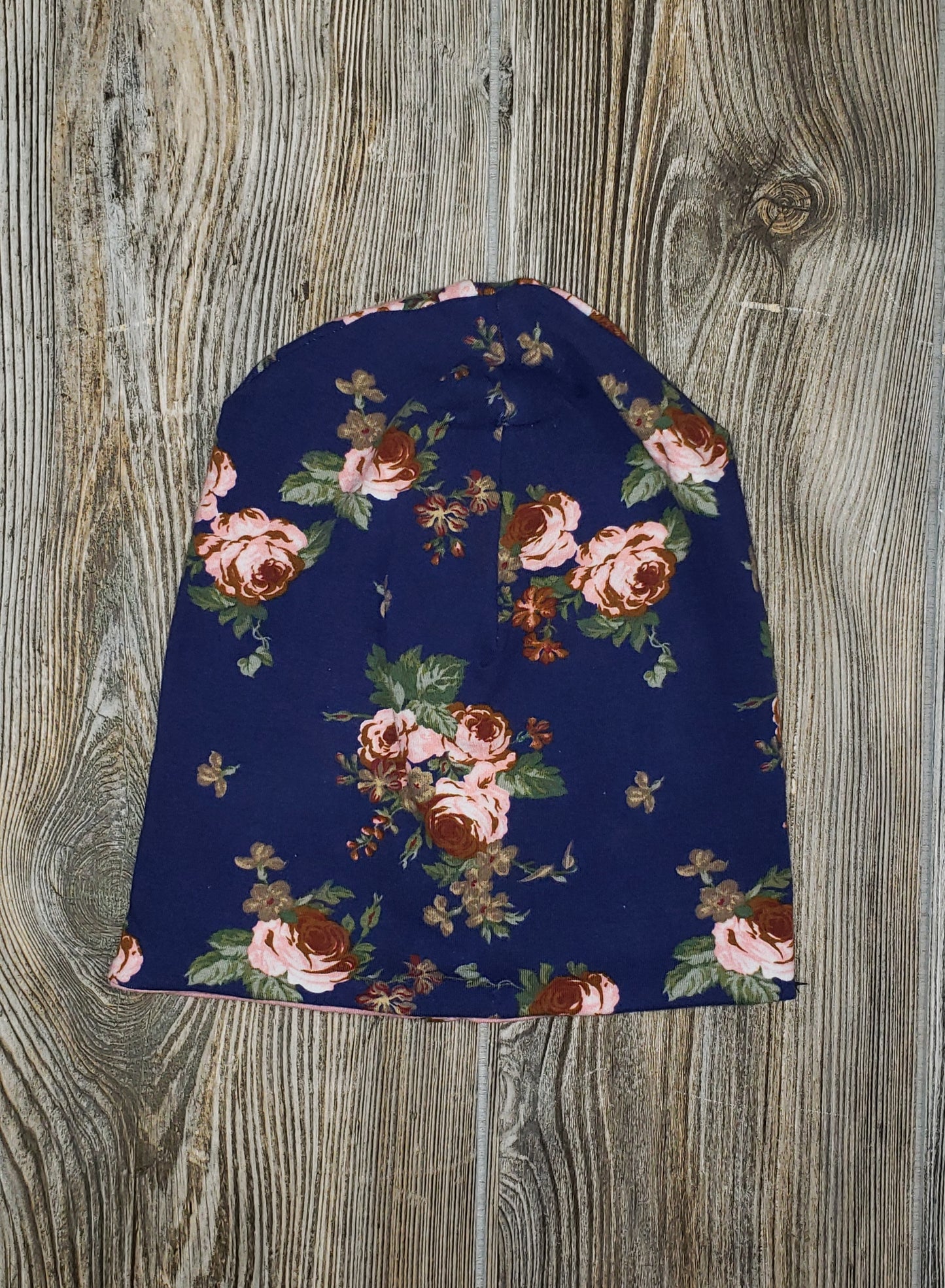 Dark blue Nala slouchy beanie-infant size