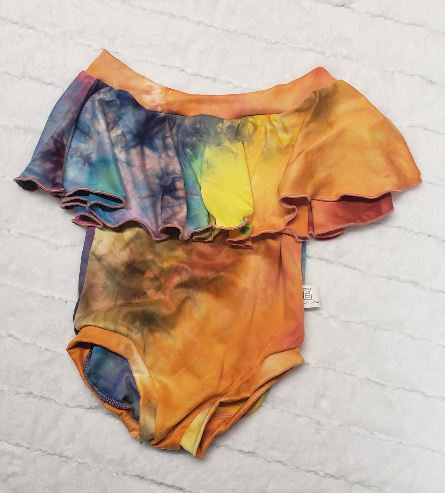 Confetti off the shoulder leo