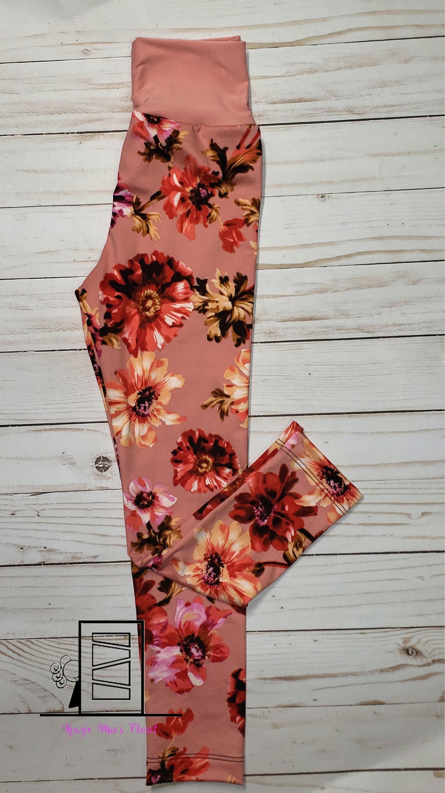 Pink floral leggings size 3/4