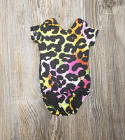 3M black neon leopard short sleeve leo