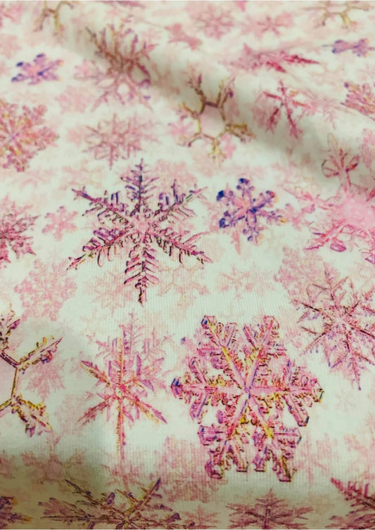 Pink snowflake leo